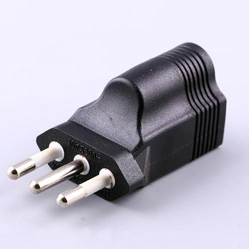 NEMA 5-15R to Italy 10 Amp 3 Wire CEI 23-50 Standard Type L Plug Adapter